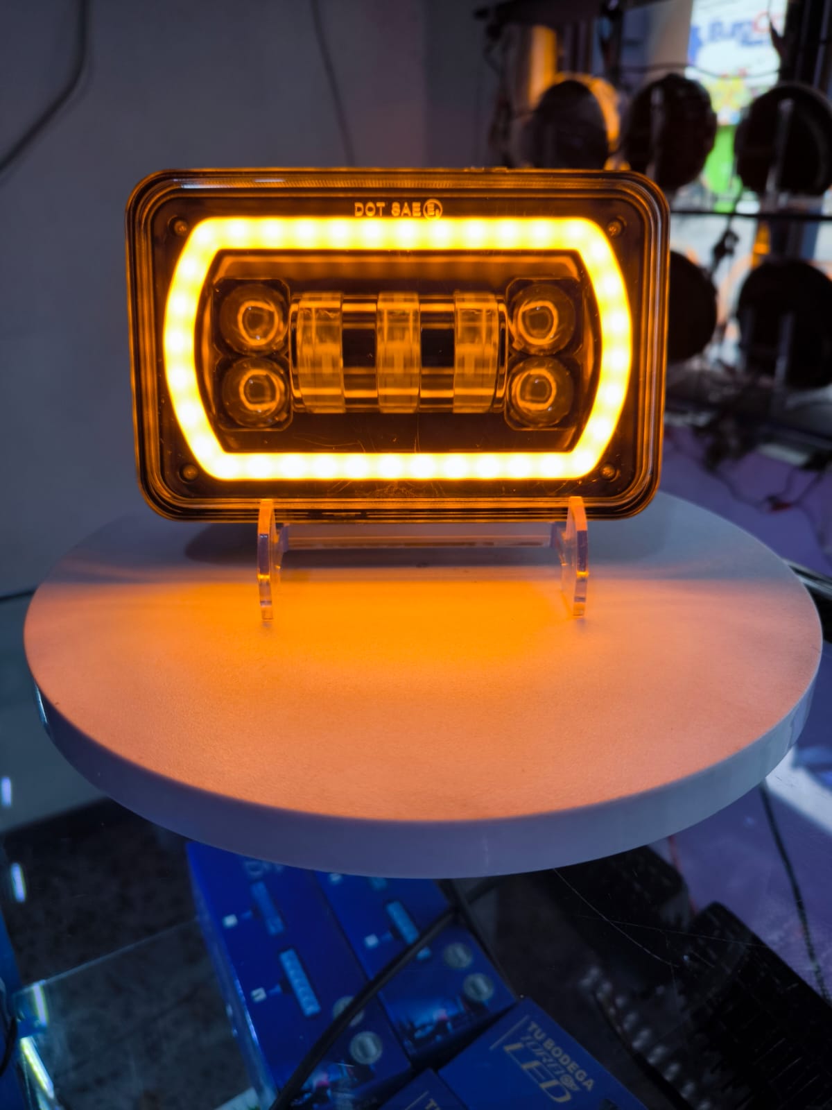 Miniatura 5 de PAR FAROLAS KENWORTH (TB040)